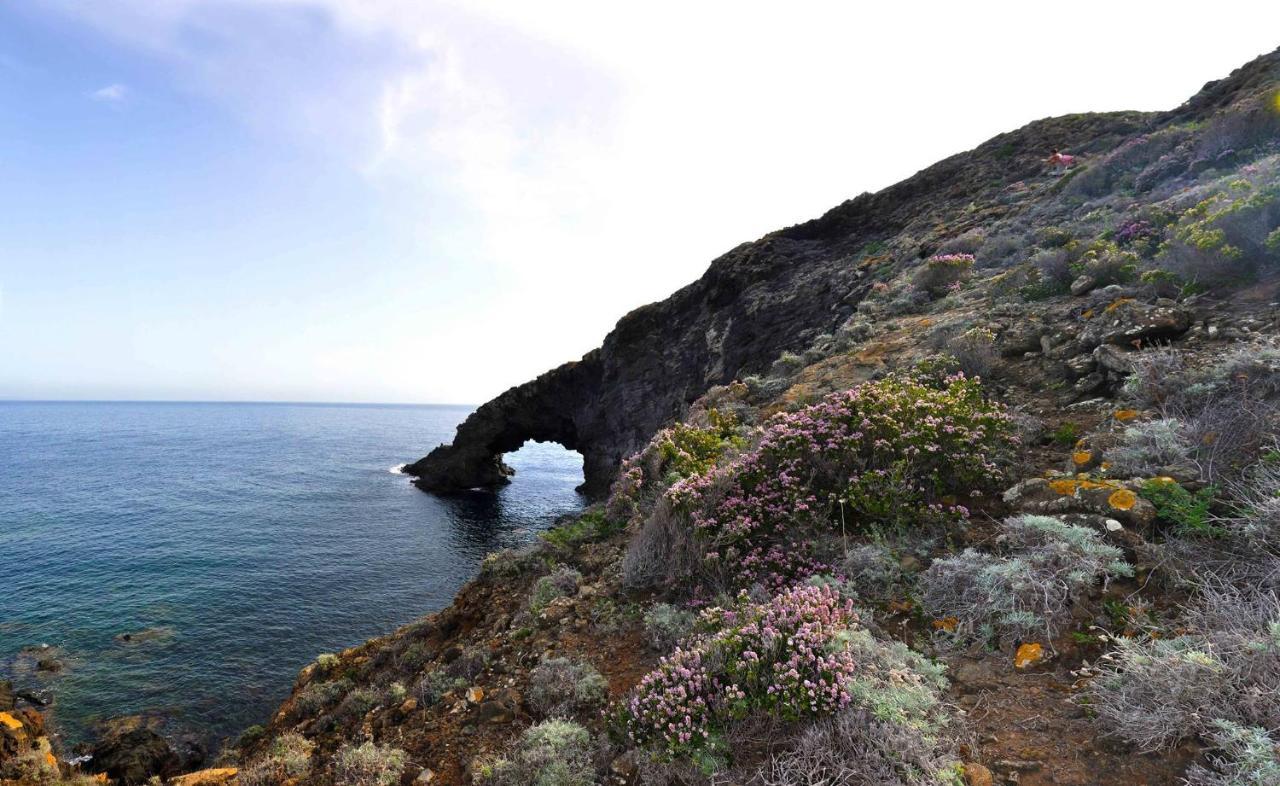 Villa Sull'Arco Dell'Elefante Tracino Esterno foto